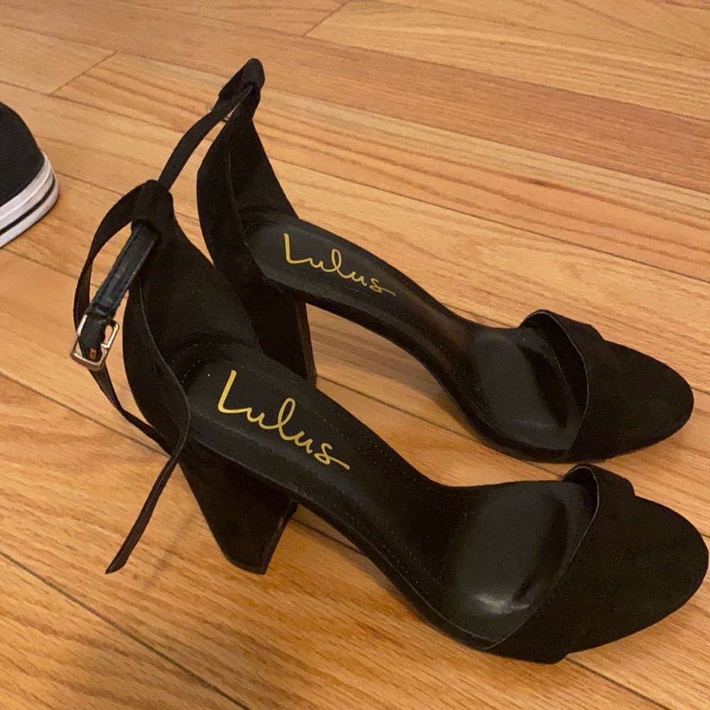 Black suede heels